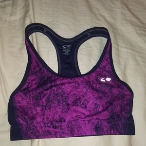 Sports bra
